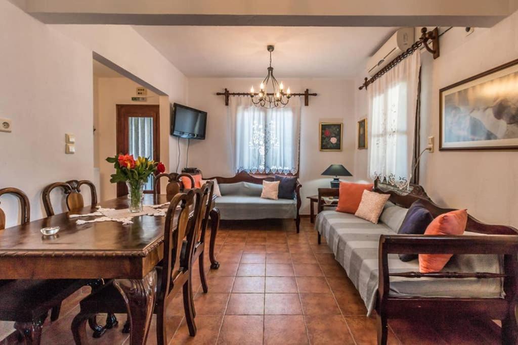 Minamar 1 Apartment Афисос Екстериор снимка